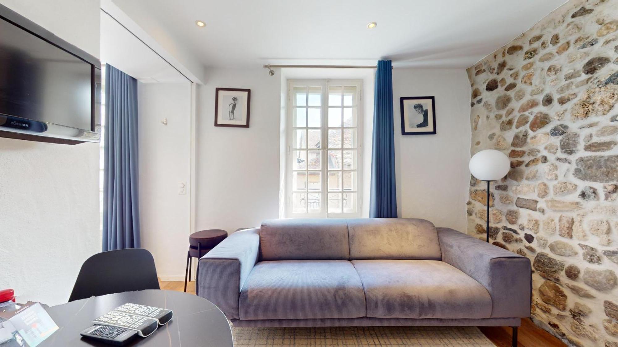 Charming Apartments In The Center Of Lutry Buitenkant foto