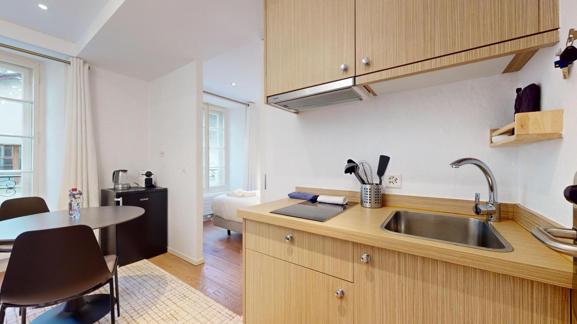 Charming Apartments In The Center Of Lutry Buitenkant foto